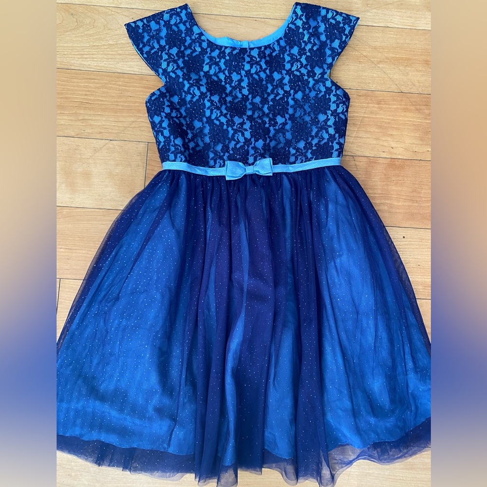 Size 10 Girls Navy Lace Tulle holiday dress